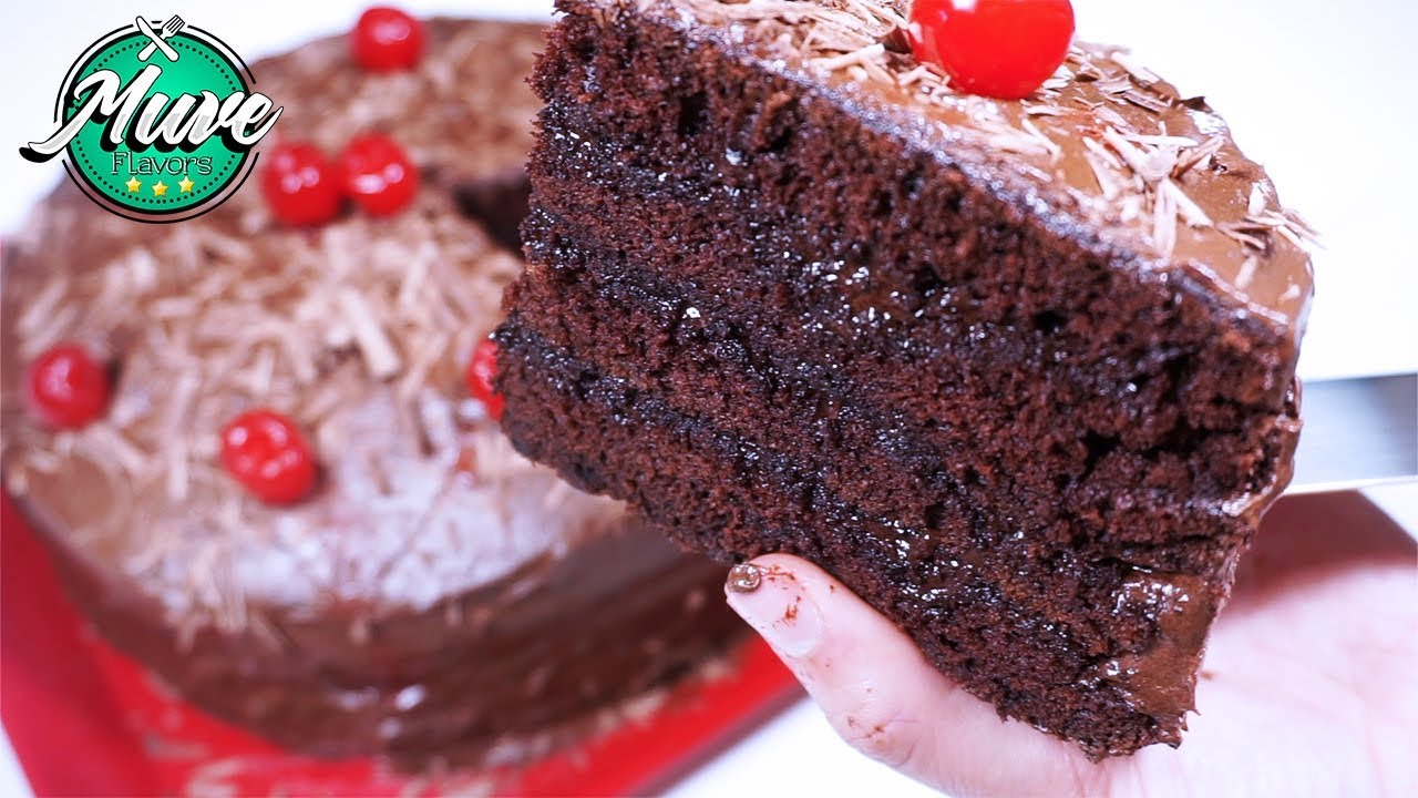 torta de chocolate esponjosa y húmeda