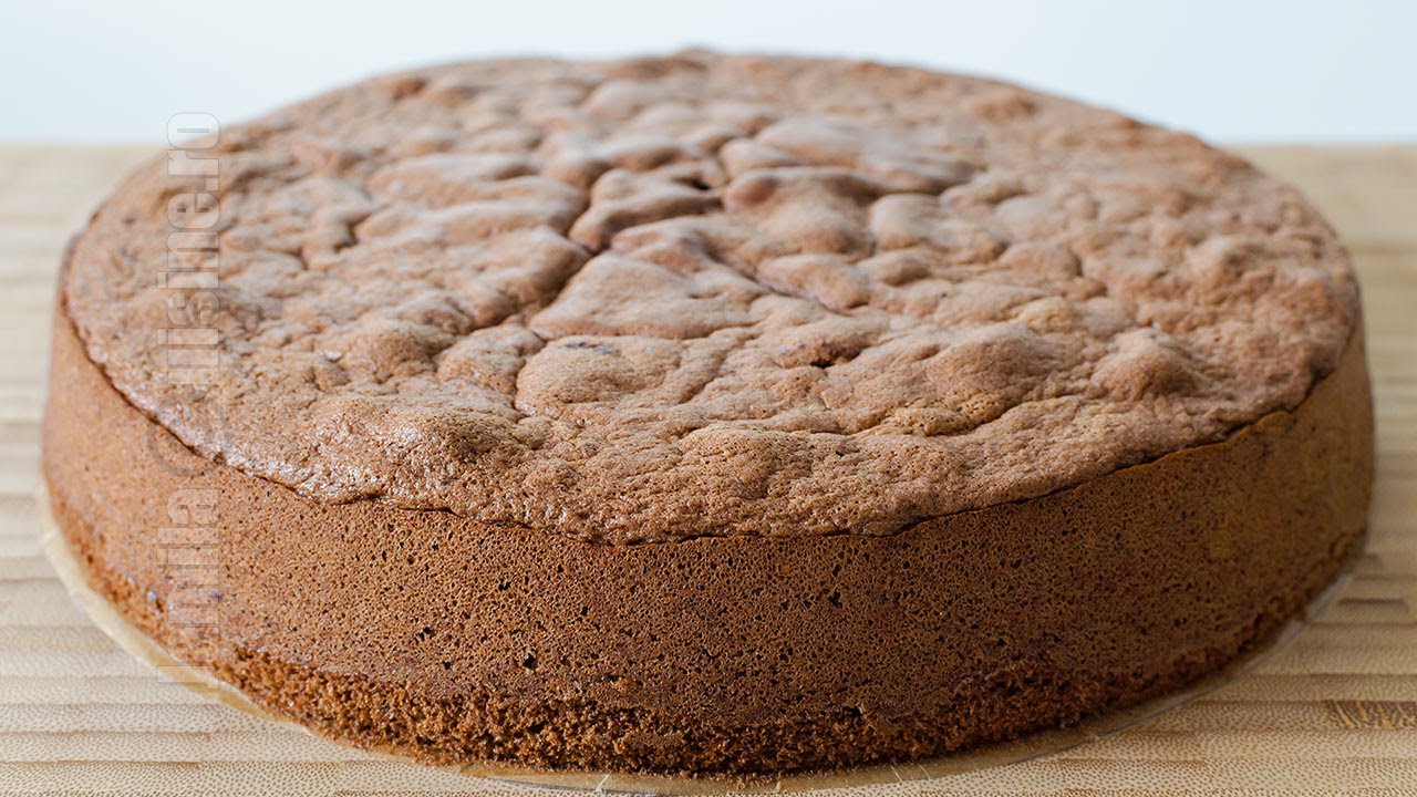 blat de tort cu cacao din 4 oua
