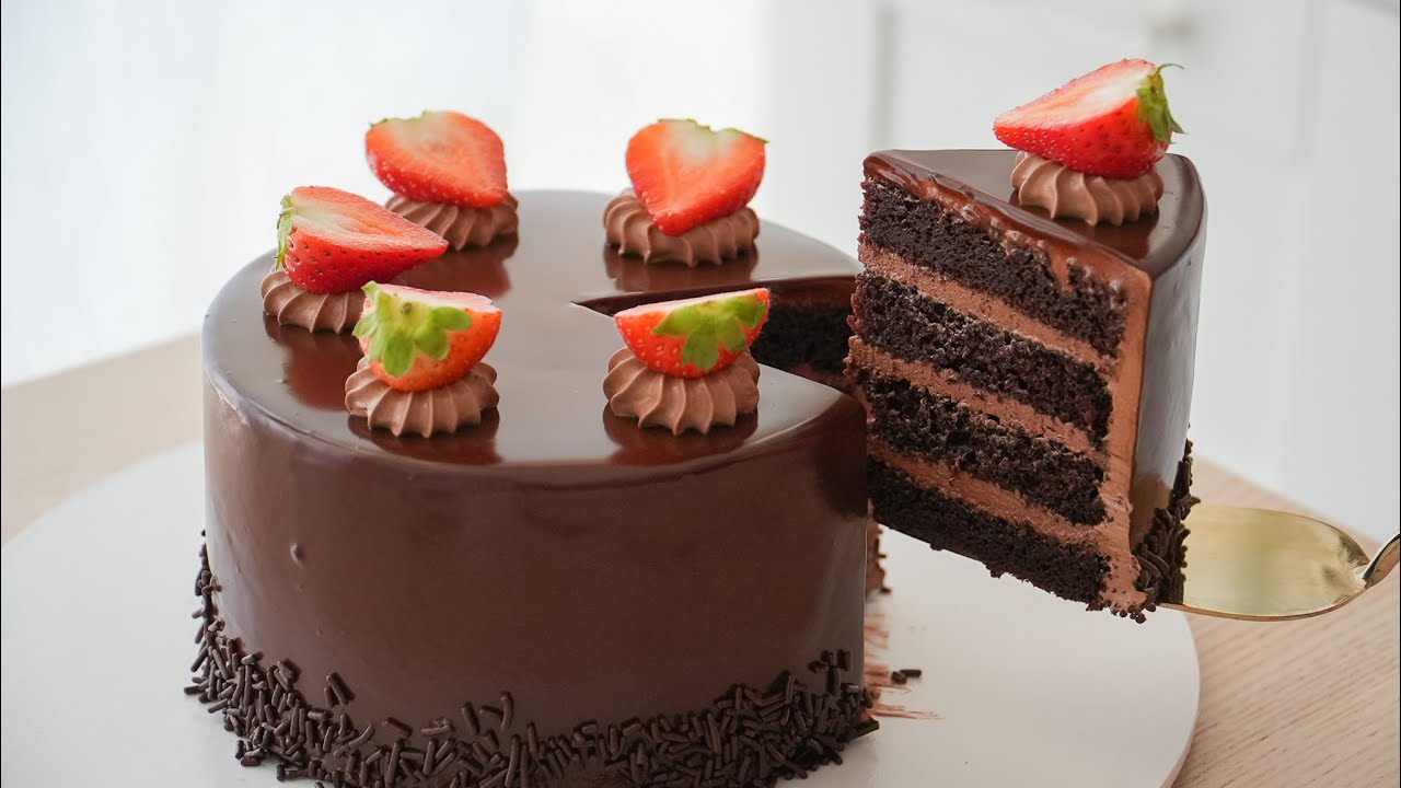 chocolate cake and ganache