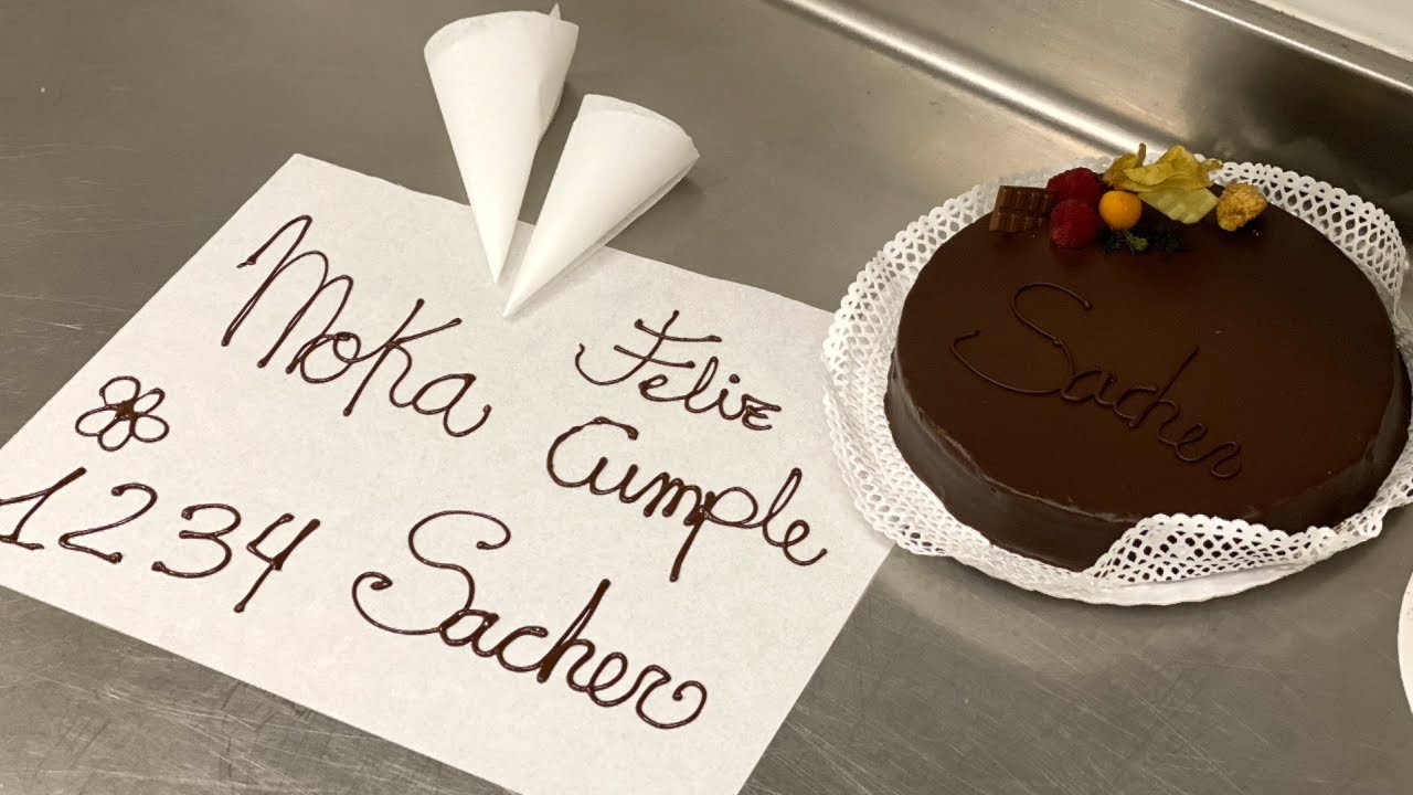 como hacer chocolate para escribir en tartas