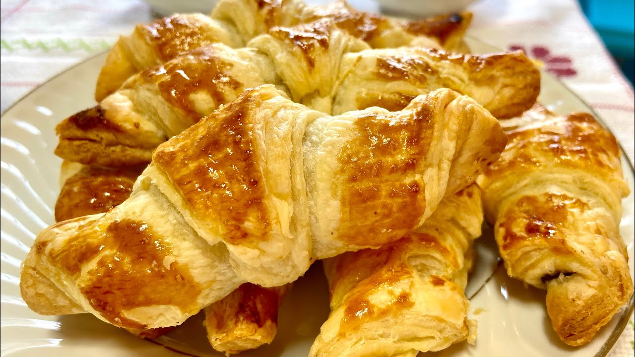 mini croissant de chocolate