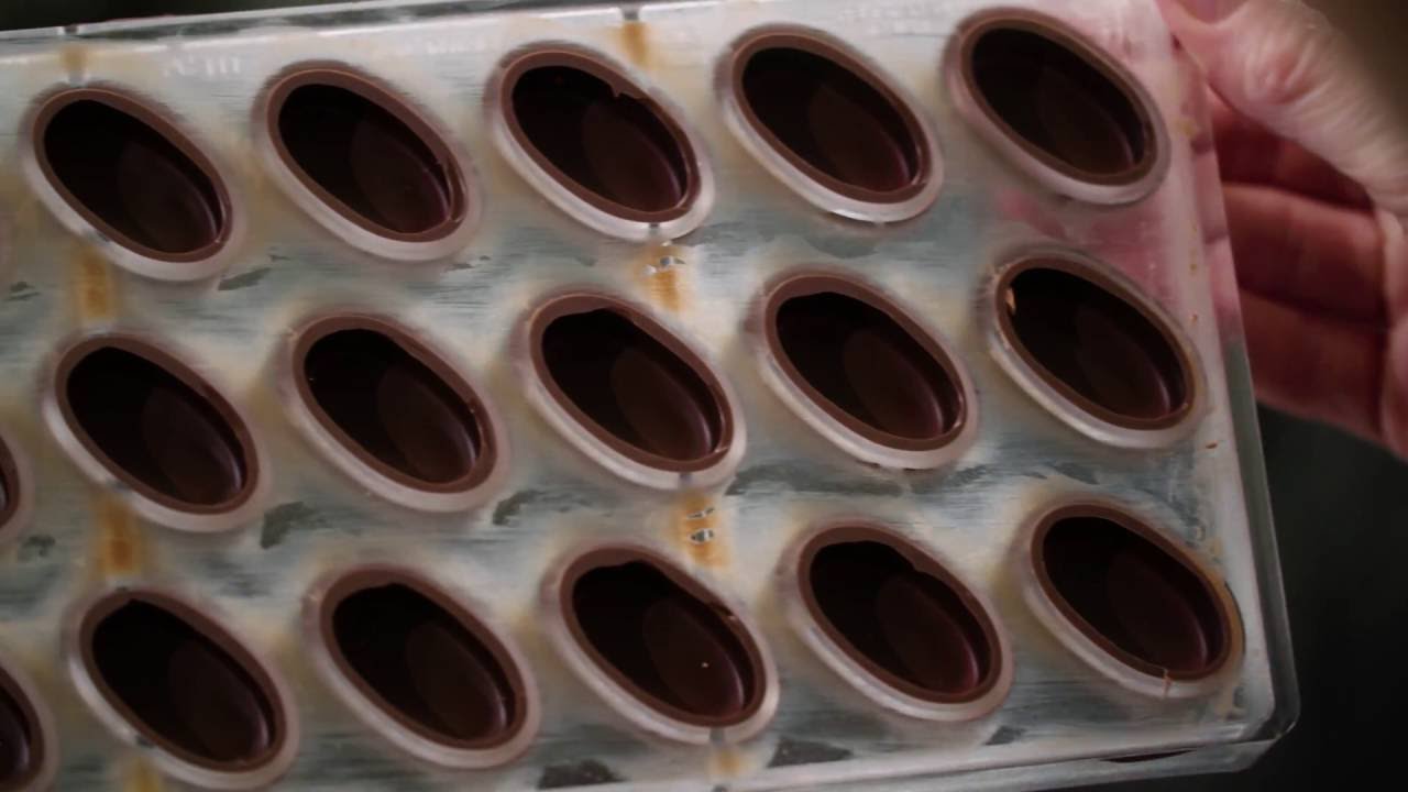 recipiente para cocer chocolates